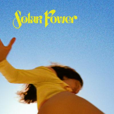 LORDE a revenit cu albumul Solar Power