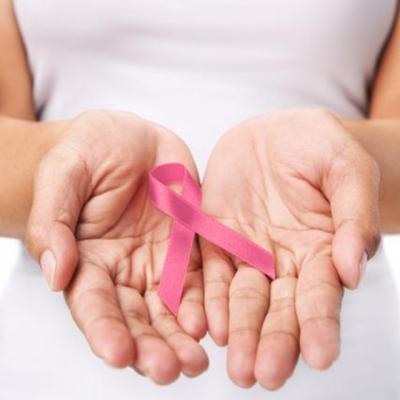 Foto: Cum arata femeia care a invins de doua ori cancerul?