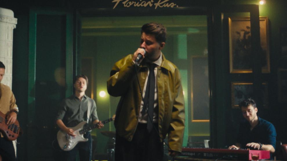 florianrus transformă iubirea într-un film în noul single Starleta