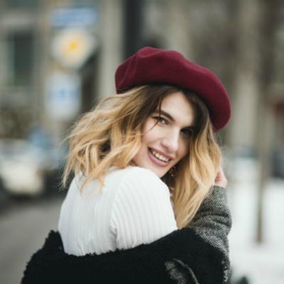 Cum te îmbraci pentru vremea înșelătoare de primăvară