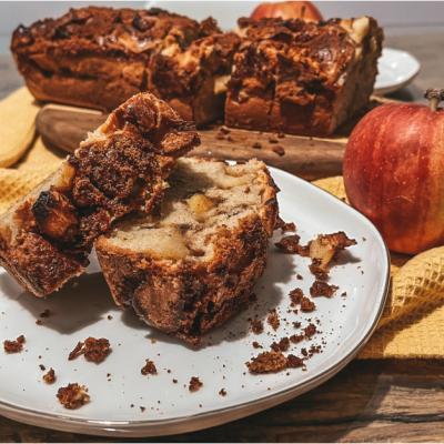 Cinnamon apple bread. Dulcele pe care l-ai manca non stop