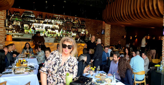 Ești în căutarea iubirii adevărate? Antoaneta Hambitzer, pețitoarea modernă le găsește româncelor dragostea peste hotare