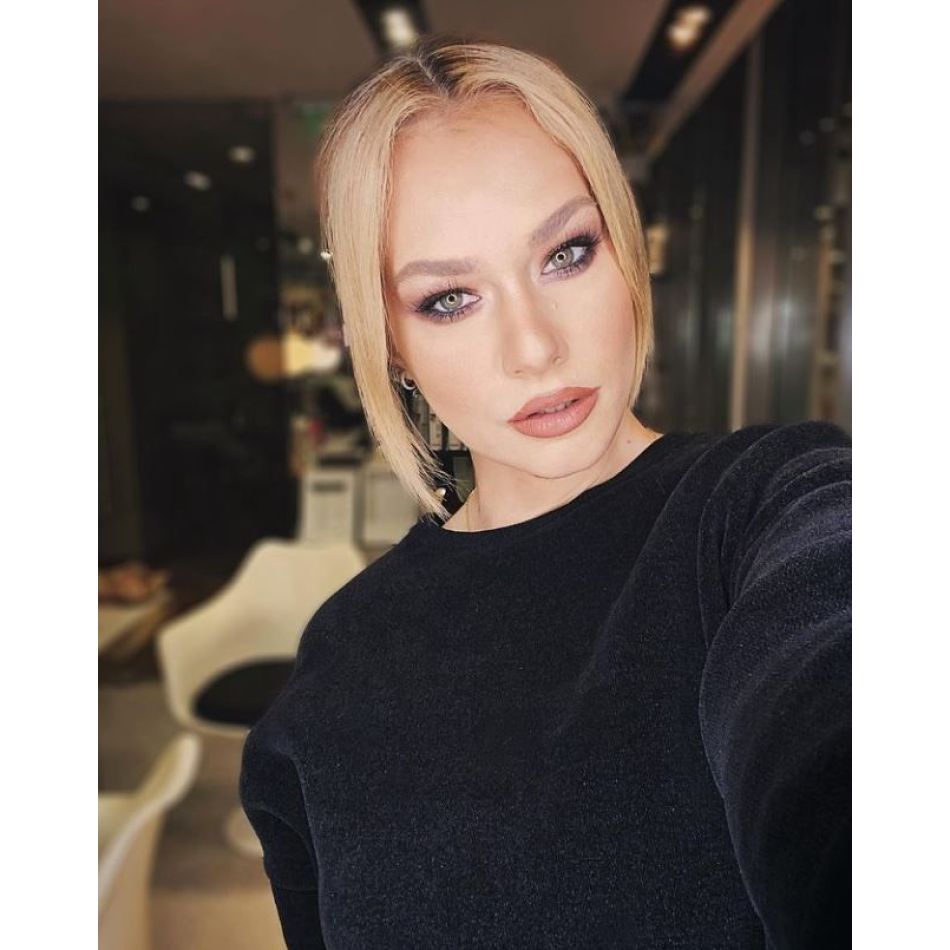 Când va îmbrăca Feli rochia de mireasă? Artista visează la o nuntă cu totul specială