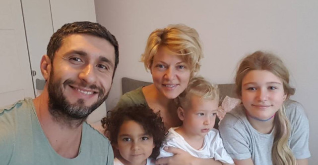 Dragoș Bucur, despre povestea emoționantă a adopției fiicei sale. Ce temeri a avut actorul: Nu îi cunosc părinții...