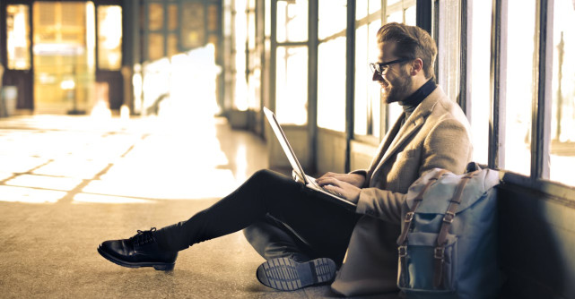 De ce iubim bărbații trecuți de 40 de ani