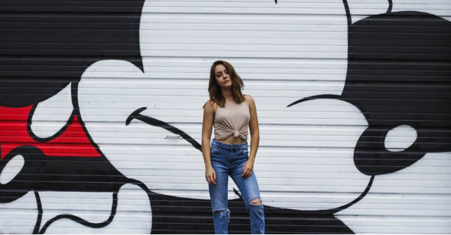 90 de ani de Mickey Mouse: 5 piese super drăgălașe cu care îl sărbătorim!