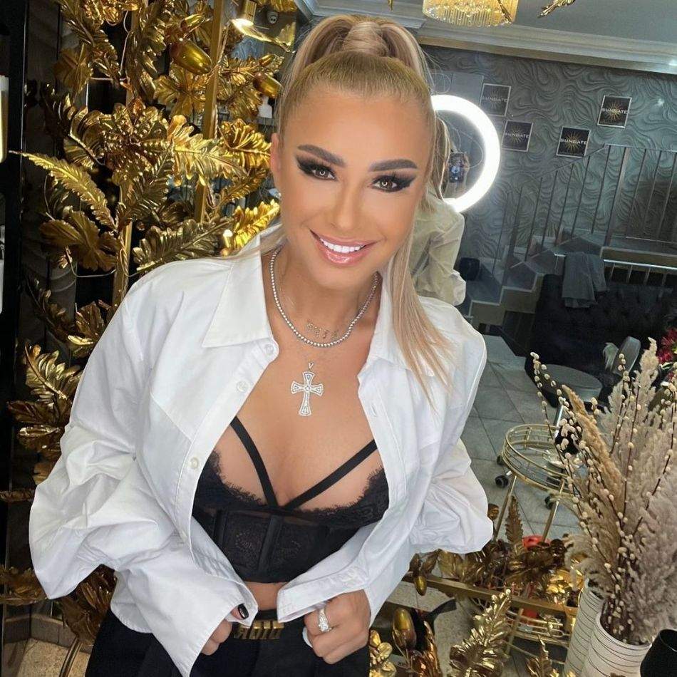 Anamaria Prodan și Laurențiu Reghecampf au divorțat oficial: Ce a hotărât instanța