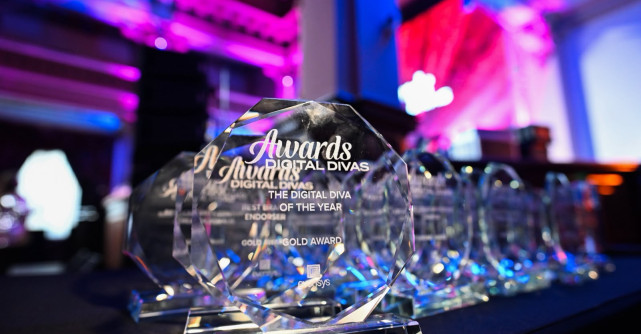  Descoperă câștigătorii Digital Divas Awards 2026