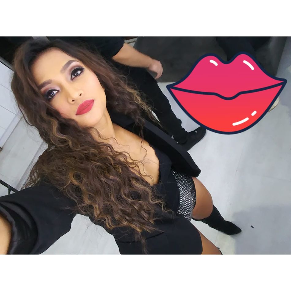 Cât de frumoasă este relația Bellei Santiago cu socrii ei! Părinții soțului artistei au învățat-o pe fiica sa limba română