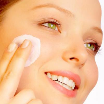 Remedii BIO pentru ACNEE