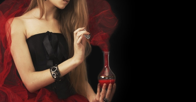 Ezoteric: Ritualuri, vraji si farmece de dragoste