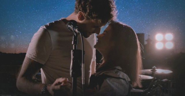 The Motans lansează primul clip filmat integral cu telefonul, pentru piesa Astrologic Vorbind