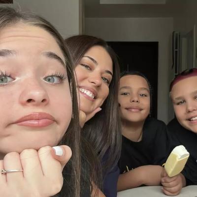 Antonia, vacanță de vis în Grecia alături de cei trei copii: Maya, Dominic și Akim. Imagini emoționante postate de artistă