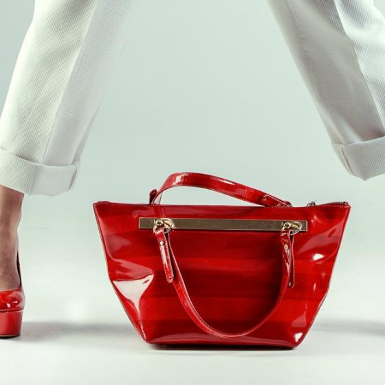 7 posete in stil minimalist pentru primavara