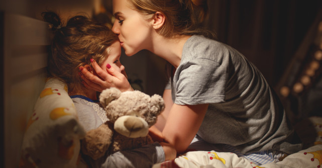 Ghid pentru mamici: Cum sa treci cu brio peste oboseala si stresul cauzate de pandemie