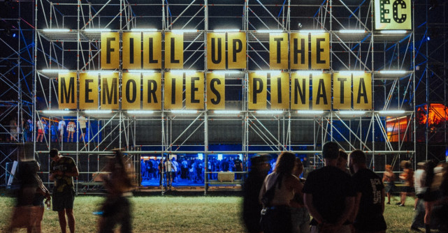 Plouă la Bonțida: Electric Castle 10 debutează cu ploaie de beat-uri, pași de dans și distracție