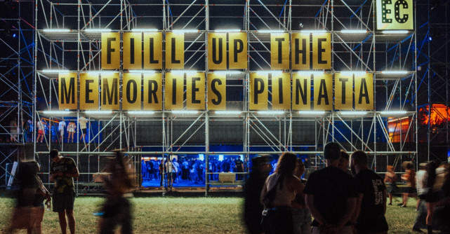 Plouă la Bonțida: Electric Castle 10 debutează cu ploaie de beat-uri, pași de dans și distracție