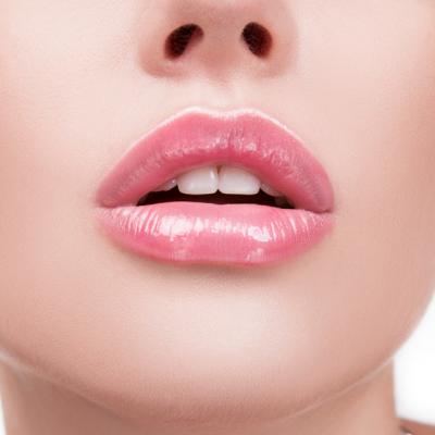 Hidratare intensă: Balsam de buze perfect pentru sezonul rece