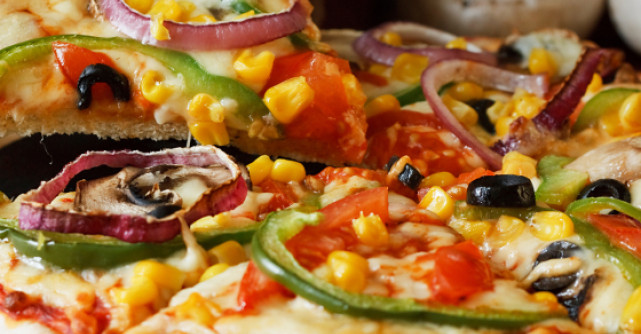 Pizza de post cu anginare si tofu