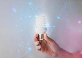 Cum alegi iluminatul perfect pentru viitor: de ce becurile LED sunt soluția inteligentă pentru tine