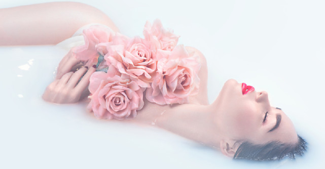 Cel mai eficient ritual pentru a elimina energiile negative. Știai de el?