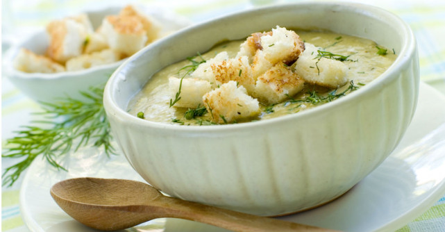 Ciorba de salata: o adevarata tentatie culinara