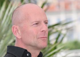 Bruce Willis, separat de familie după agravarea demenței. Decizia dificilă luată de soția sa
