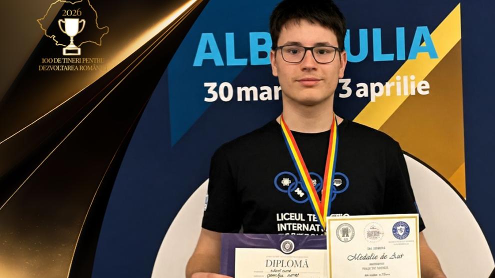 Mândria României: Matei Neacșu (18 ani), membru al loturilor naționale de Matematică, Informatică și Inteligență Artificială