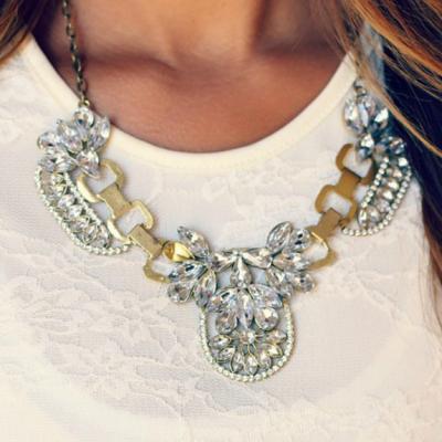 Coliere romantice WOW! care nu au cum să se demodeze