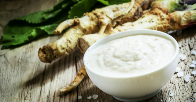 Hrean cu miere: beneficii fantastice pentru sănătate