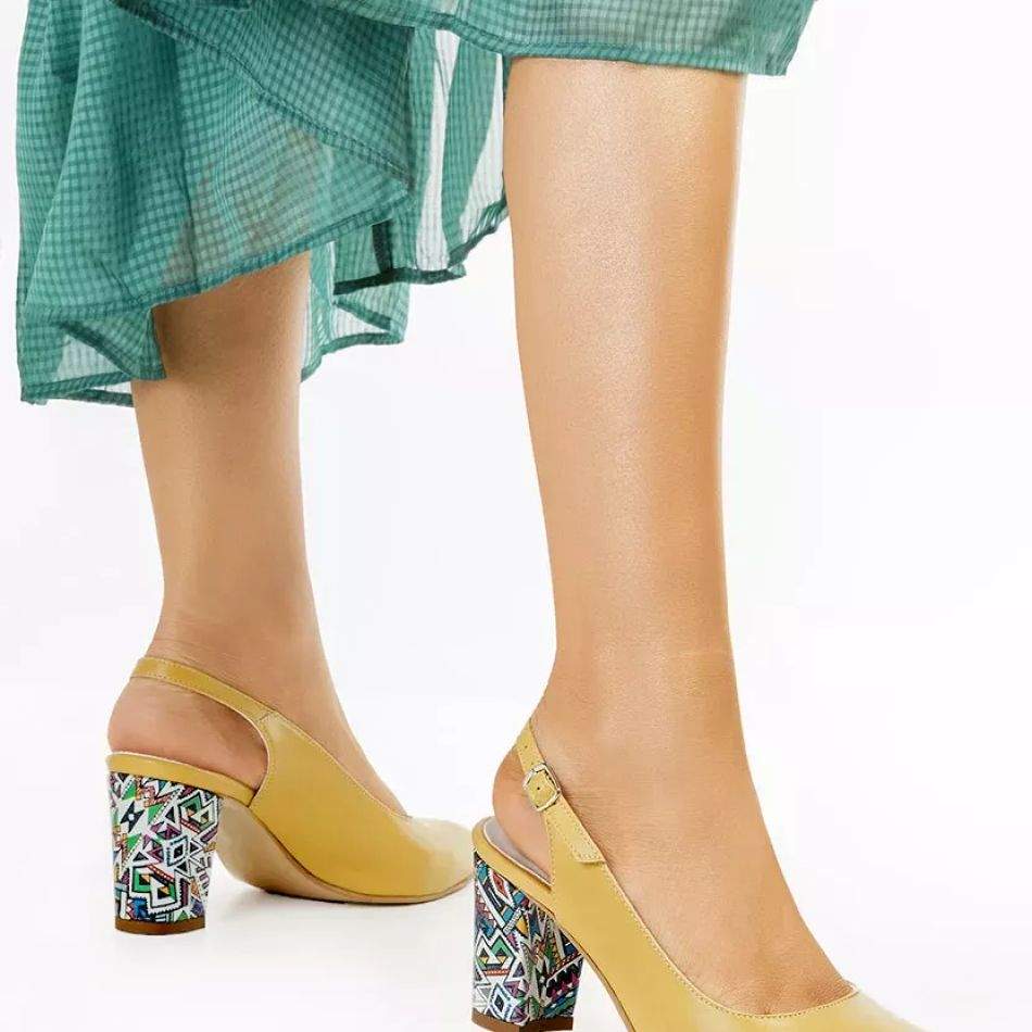 Eleganță și senzualitate: 20 de perechi de pantofi cu toc pentru această toamnă