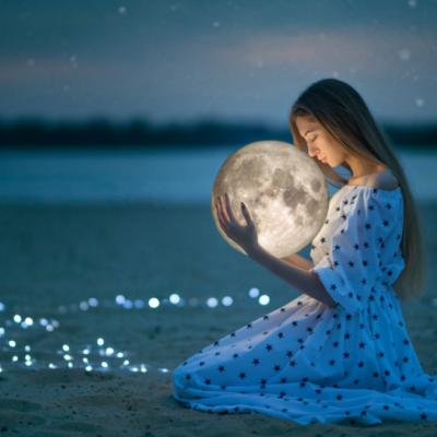 26 August, Luna Plină în Pești. Este timpul să facem ordine în viețile noastre