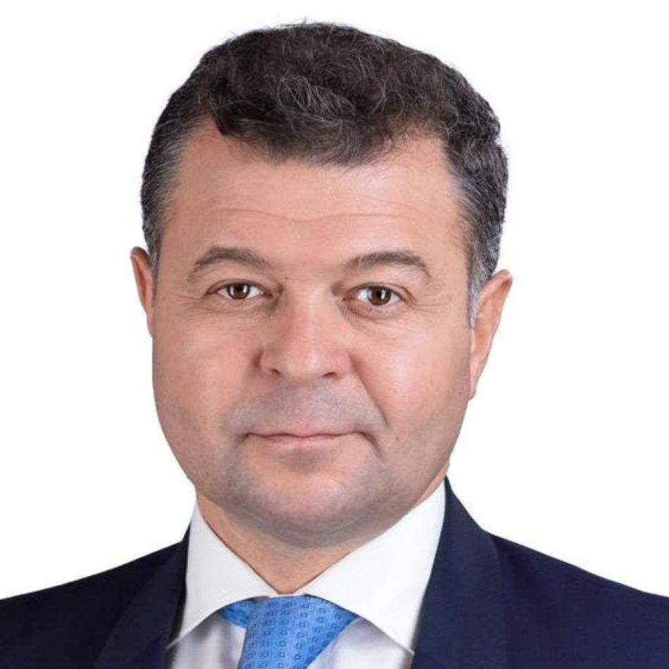 Daniel David a demisionat. Cine i-ar putea lua locul?