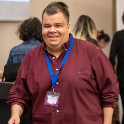 APAN lansează EduSMart, program inovator pentru 100 de persoane cu scleroză multiplă bazat pe educație holistică și comunitate