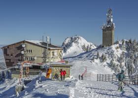 Cât costă vacanța de iarnă în Poiana Brașov? Prețuri comparabile cu destinații exotice