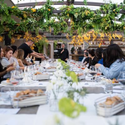 Calvin Klein: stil, tendințe și experiențe exclusive – toate reunite într-un cadru impresionant             