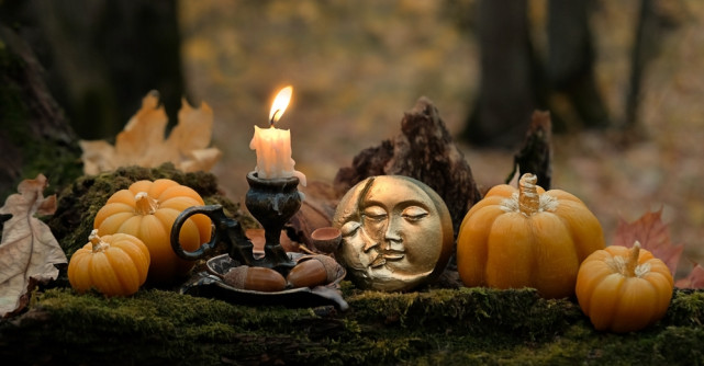 Horoscop săptămâna 22-28 septembrie: Top 3 zodii care își pot întâlni sufletul pereche sub magia echinocțiului de toamnă