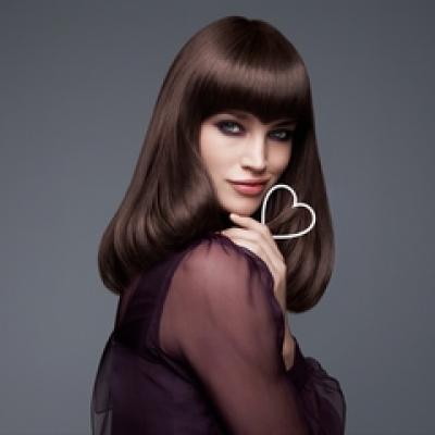 L'Oreal Professionnel lanseaza DIALIGHT