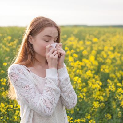 Te confrunți cu alergiile sezoniere? Găsești ajutor la Sovata!