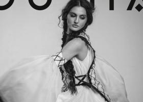 Aura Sova a lansat single-ul 'Du-mă', a doua melodie extrasă de pe albumul de debut