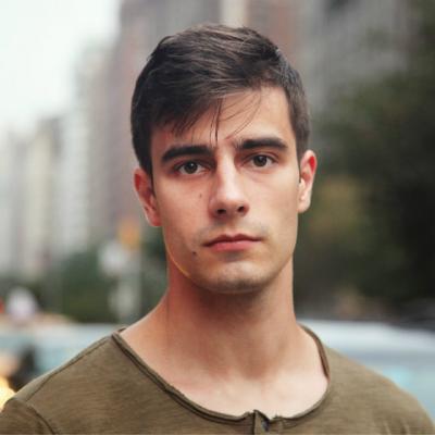 Care sunt cele 7 lucruri pe care un barbat le observa prima data la o femeie