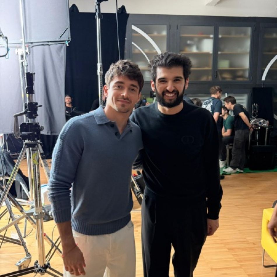  Juratul Chefi la cuțite Chef Richard Abou Zaki filmează la Milano cu pilotul F1 Charles Leclerc: De-abia aștept să se lanseze..