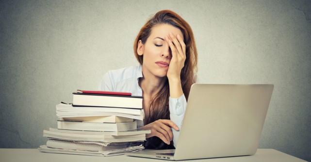 Ce faci cand esti rupta de oboseala si ai de lucru? Iata cum sa devii energic pe loc