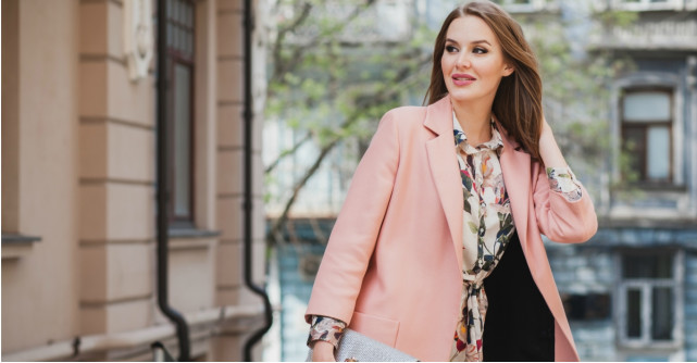 Da, poti sa porti imprimeuri florale si iarna! Iata cum!