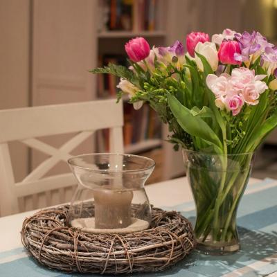 Cum îți poți decora casa cu flori