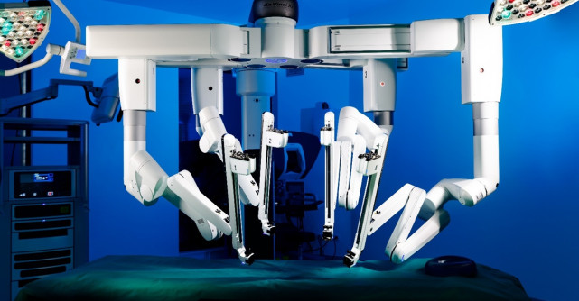 Acces gratuit la chirurgie robotică pentru copii și tineri de până la 30 de ani