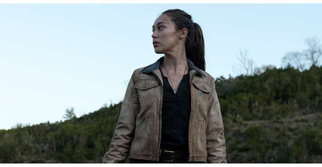 Învata să supraviețuiești apocalipsei zombie în noile episoade din Fear The Walking Dead la AMC