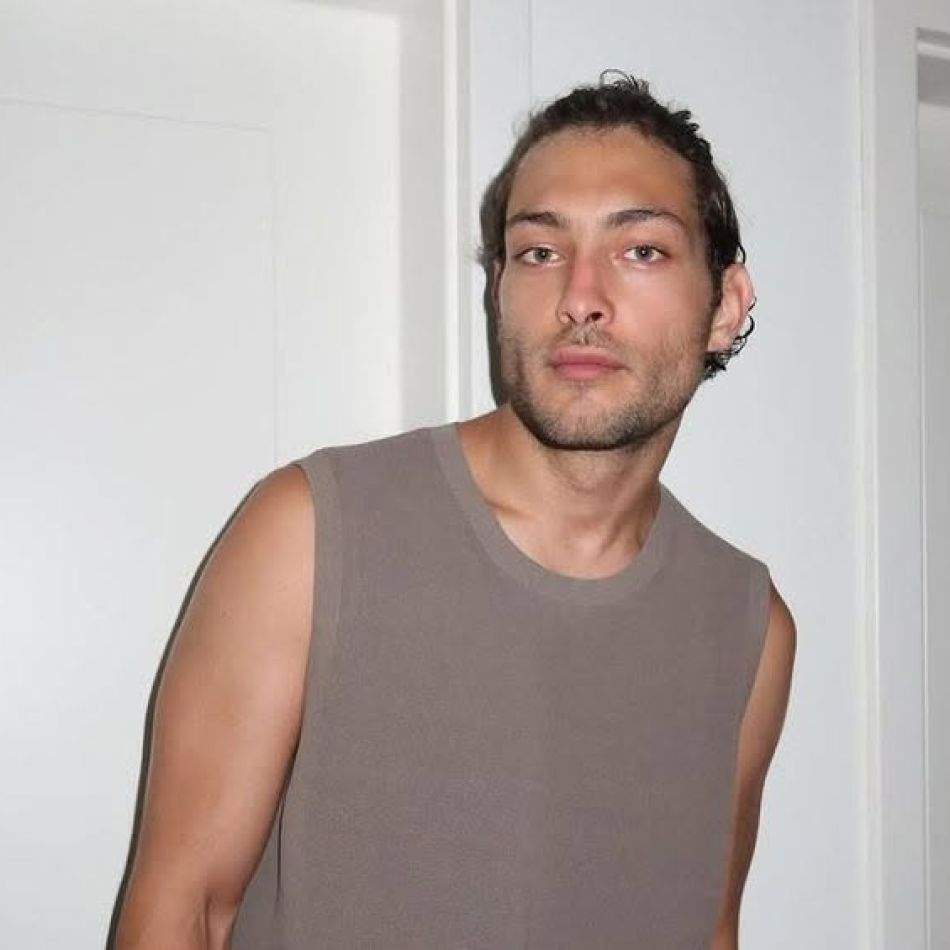 Toto Dumitrescu, internat la Spitalul Obregia după un incident într-un magazin din Sectorul 4. Poliția a deschis dosar penal