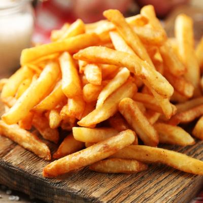 Câte calorii au cartofii prăjiți? Contează uleiul în care îi prăjim?