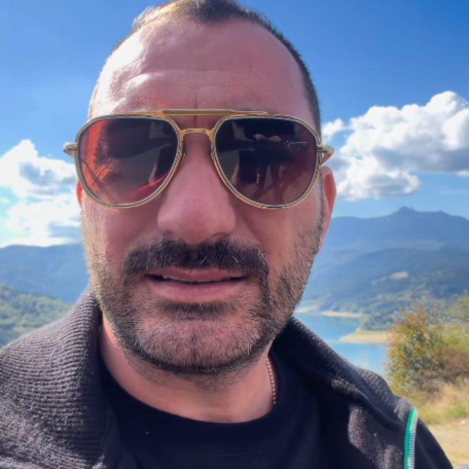 Pescobar a rămas fără permis și își caută șofer personal. Oferă un salariu de mii de euro: Hai să vă văd...